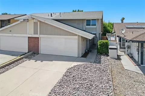 803 Quail Dr, Lake Elsinore, CA 92530