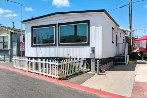 1900 W Artesia Blvd #4, Torrance, CA 90504