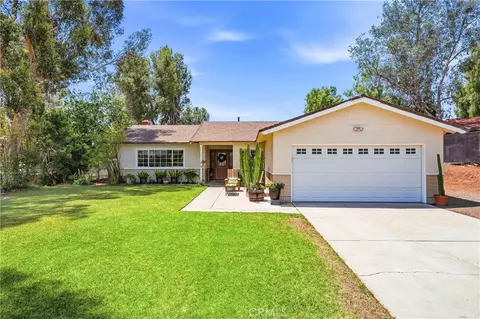 1442 Tally Ho Ln, Norco, CA 92860