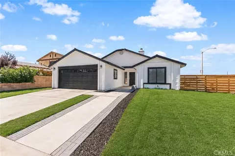 2559 E Avenue J2, Lancaster, CA 93535