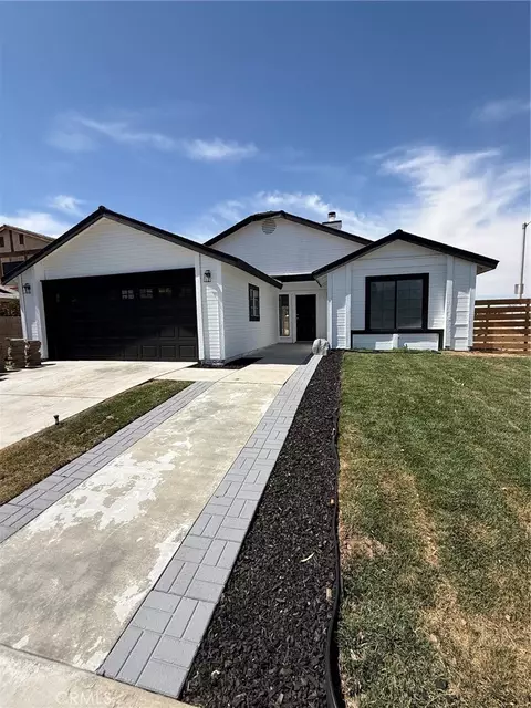 2559 E Avenue J2, Lancaster, CA 93535