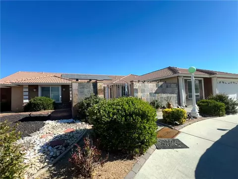 Exterior - 20284 Majestic Dr, Apple Valley, CA 92308 photo 3 of 9