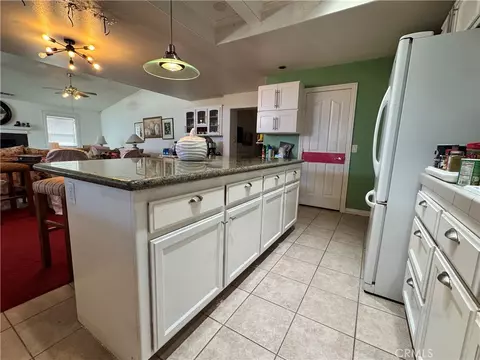 Kitchen - 20284 Majestic Dr, Apple Valley, CA 92308 photo 5 of 5