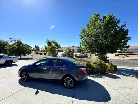 Exterior - 20284 Majestic Dr, Apple Valley, CA 92308 photo 9 of 9