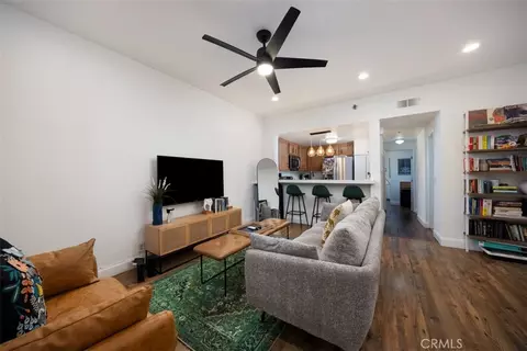 720 W 4th #110, Long Beach, CA 90802