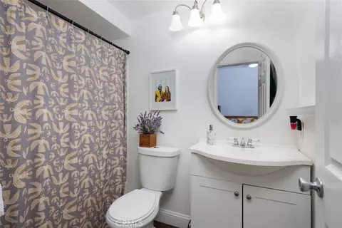 Bath - 720 W 4th #110, Long Beach, CA 90802 photo 1 of 2