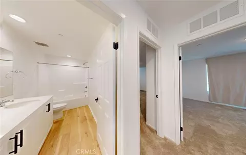 Entry Way - 340 Lilly, Rialto, CA 92376 photo 9 of 10