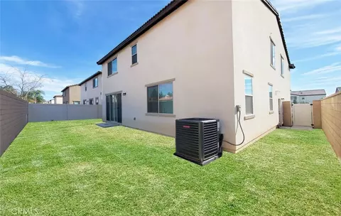 Exterior - 340 Lilly, Rialto, CA 92376 photo 3 of 5