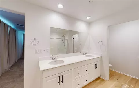 Entry Way - 340 Lilly, Rialto, CA 92376 photo 8 of 10