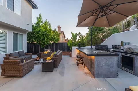 Exterior - 6981 E Magdalena Dr, Orange, CA 92867 photo 4 of 11