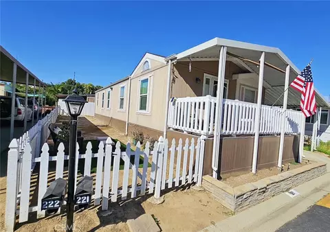 901 S 6th Ave #221, Hacienda Heights, CA 91745