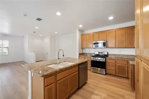 Kitchen - 14975 S Highland Ave #13, Fontana, CA 92336 photo 1 of 1