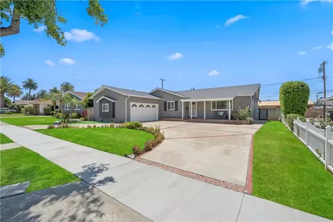 402 E Hoover Ave, Orange, CA 92867