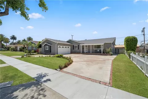 402 E Hoover Ave, Orange, CA 92867
