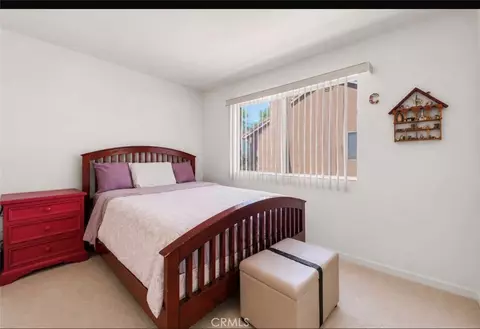 Bedroom - 475 Redwing, Corona, CA 92882 photo 5 of 5
