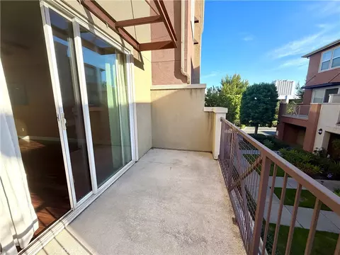 500 N Willowbrook, Compton, CA 90220 photo 9