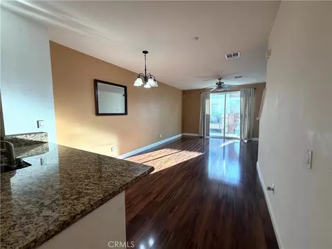 500 N Willowbrook, Compton, CA 90220 photo 6