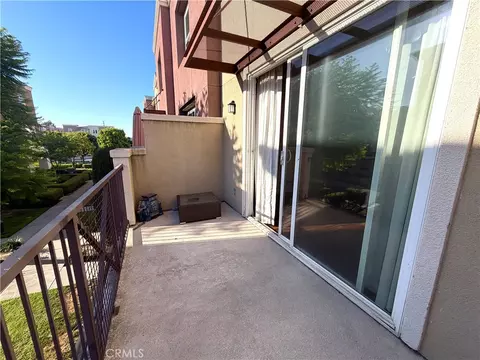 500 N Willowbrook, Compton, CA 90220 photo 8