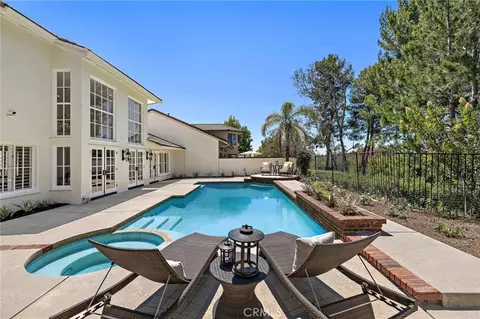 Exterior - 5603 E Crest De Vl, Orange, CA 92867 photo 14 of 14