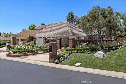 Exterior - 5603 E Crest De Vl, Orange, CA 92867 photo 7 of 14