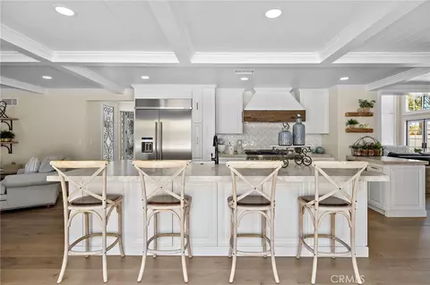 Kitchen - 5603 E Crest De Vl, Orange, CA 92867 photo 6 of 6