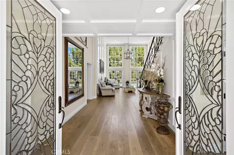 Entry Way - 5603 E Crest De Vl, Orange, CA 92867 photo 1 of 4
