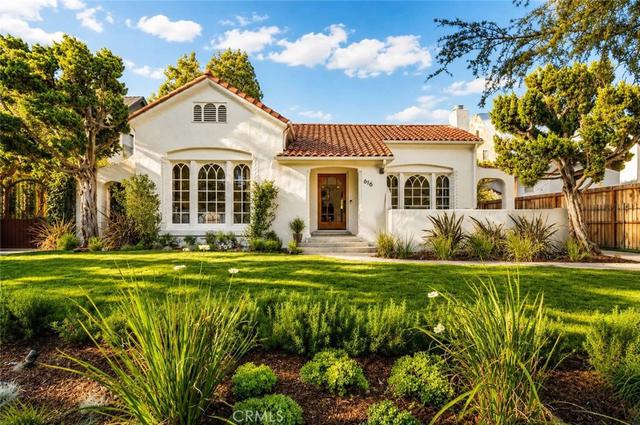 616 Lillian Way, Los Angeles, CA 90004