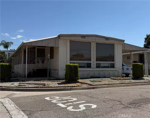 158 Sir Damas Dr, Riverside, CA 92507