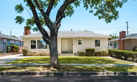 1915 N Linwood Ave, Santa Ana, CA 92705