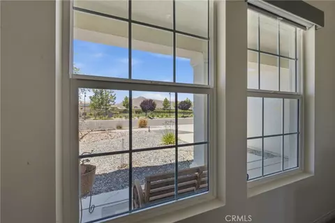 Entry Way - 537 Hedgewood, Hemet, CA 92543 photo 9 of 9