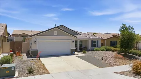 Exterior - 537 Hedgewood, Hemet, CA 92543 photo 4 of 17