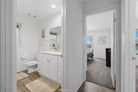 Entry Way - 537 Hedgewood, Hemet, CA 92543 photo 8 of 9