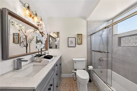 Bath - 841 Candlewood St, Brea, CA 92821 photo 3 of 4