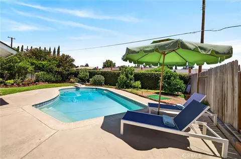 Exterior - 841 Candlewood St, Brea, CA 92821 photo 10 of 12