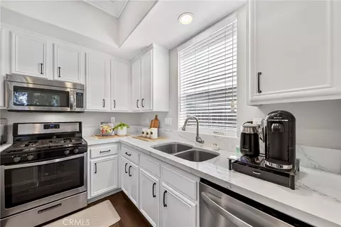 Kitchen - 1105 Armstrong Dr, Fullerton, CA 92833 photo 4 of 4