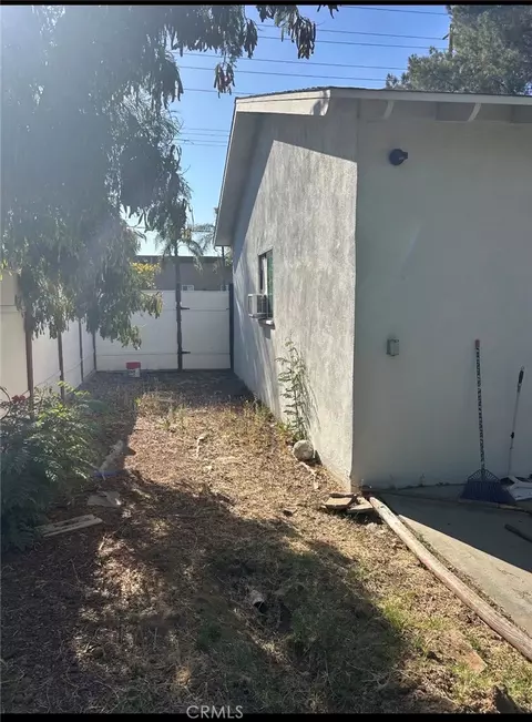 5645 Crest Ave, Riverside, CA 92503 photo 6