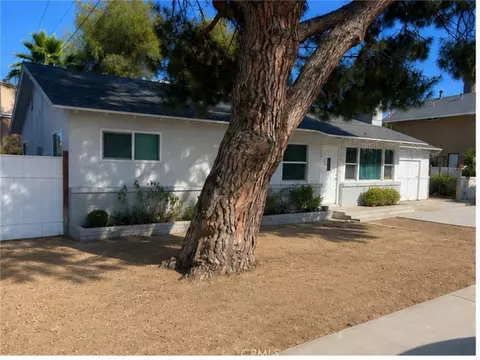 5645 Crest Ave, Riverside, CA 92503
