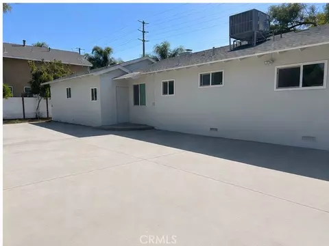 5645 Crest Ave, Riverside, CA 92503 photo 2