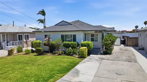 9138 Rendalia, Bellflower, CA 90706