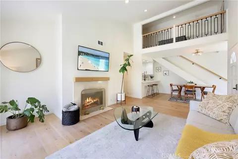 1326 W Park Western Dr #202, San Pedro, CA 90732