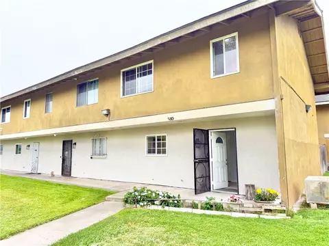 624 S Sullivan #15D, Santa Ana, CA 92704