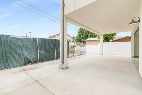 Exterior - 16623 Lake Ave, Paramount, CA 90723 photo 5 of 5