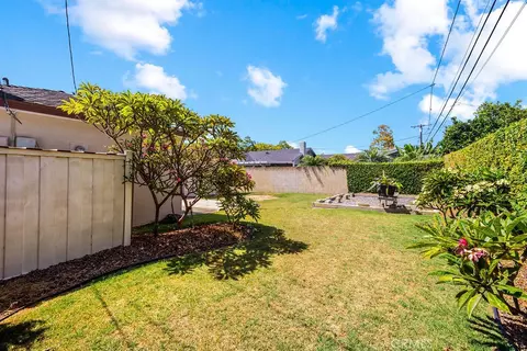 Exterior - 5269 E Daggett St, Long Beach, CA 90815 photo 8 of 11