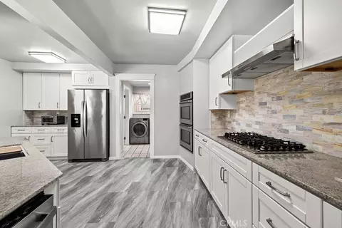 Kitchen - 5269 E Daggett St, Long Beach, CA 90815 photo 2 of 5