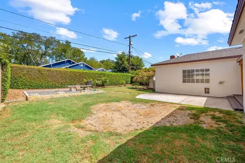 Exterior - 5269 E Daggett St, Long Beach, CA 90815 photo 6 of 11