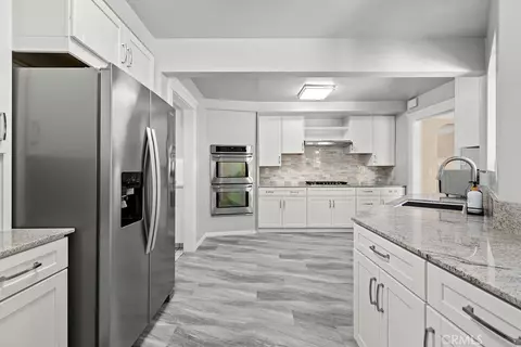 Kitchen - 5269 E Daggett St, Long Beach, CA 90815 photo 5 of 5