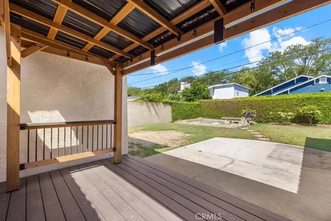 Exterior - 5269 E Daggett St, Long Beach, CA 90815 photo 4 of 11