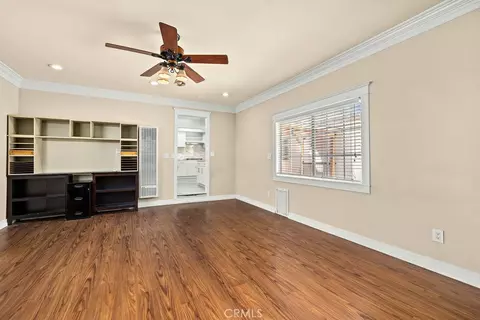 Living - 5269 E Daggett St, Long Beach, CA 90815 photo 8 of 8