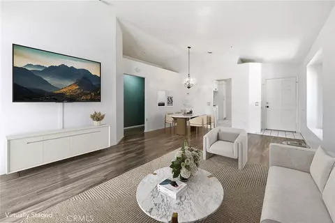 Living - 15516 Carrera, Fontana, CA 92337 photo 3 of 8