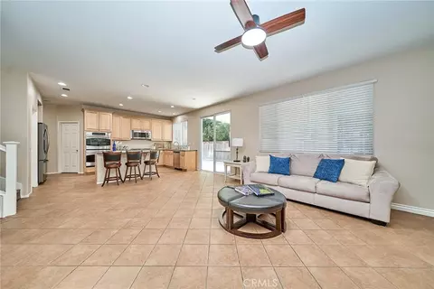 Living - 11695 Annapolis, Rancho Cucamonga, CA 91730 photo 4 of 7